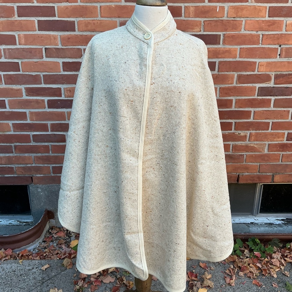 Vintage Hourihan Cream Wool Cape - Jimmy Hourihan Ireland